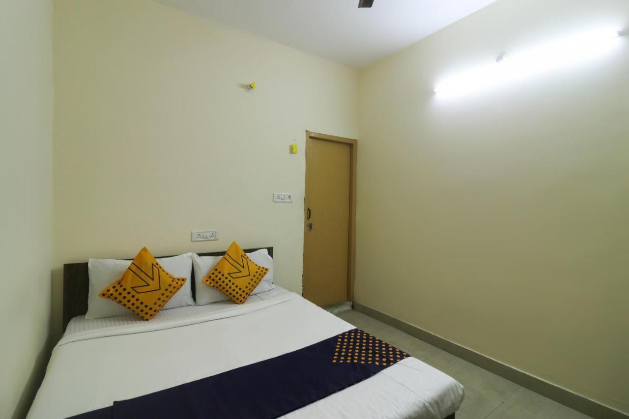 Spot On Negi Home Stay Dehradun Exterior photo