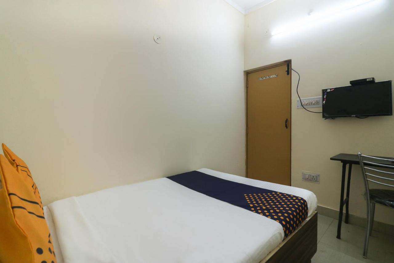 Spot On Negi Home Stay Dehradun Exterior photo