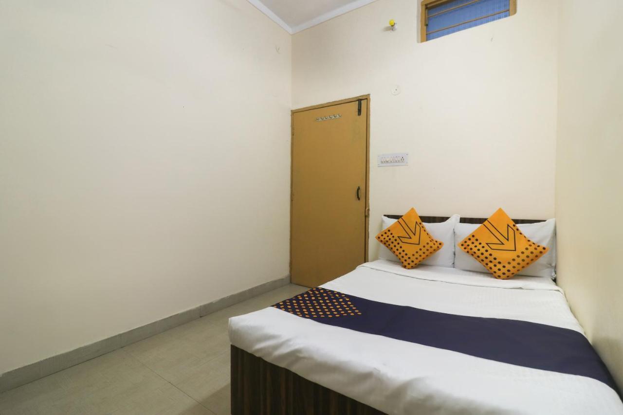 Spot On Negi Home Stay Dehradun Exterior photo